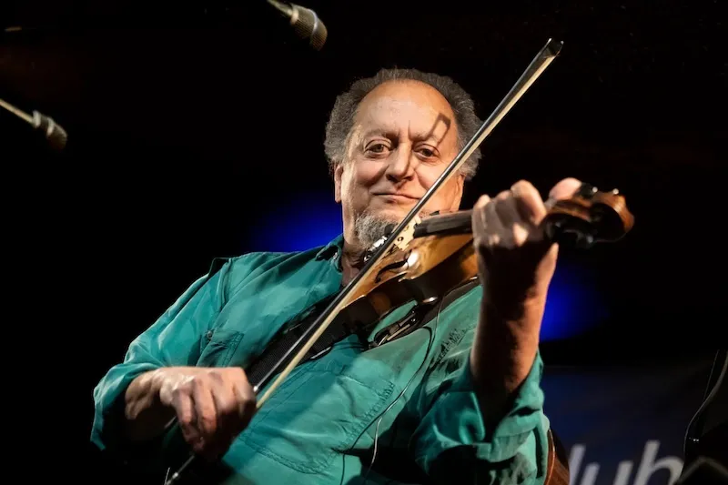 Robin Batteau performed last month for a packed house at Club Passim.