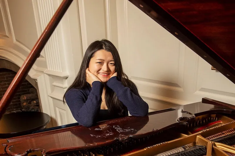 There was no Korean Disney princess so Julia Riew created her own for her senior thesis. Since releasing her first video about it, she has received notes and support from all over the world, extensive media coverage, and an agent.