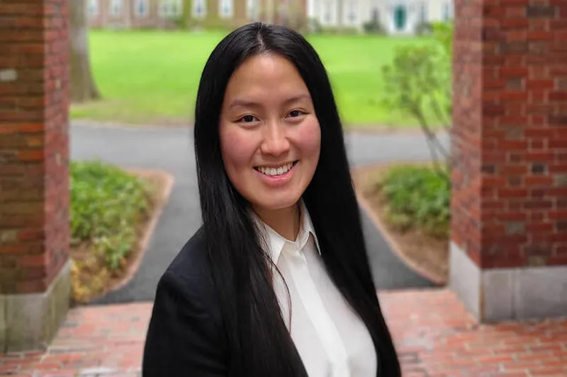 Sarah Goldfarb, S.B. '22, designed a hydrogel to improve bone fracture healing for her senior capstone project.
