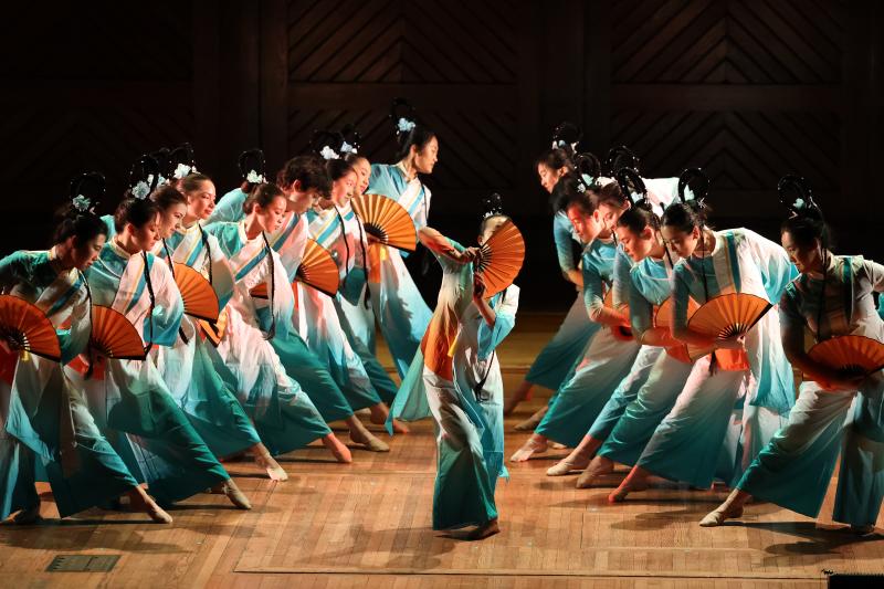 Dancers from the Harvard Undergraduate Asian American Dance Troupe performing at the 40th Annual Cultural Rhythms Showcase.