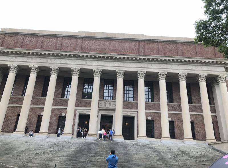 a picture of widener library