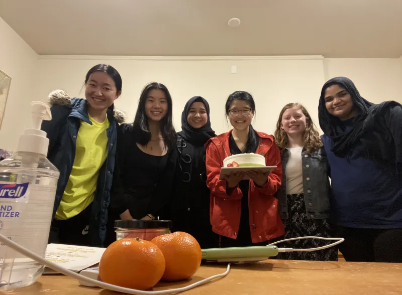 Samia and her five suitemates