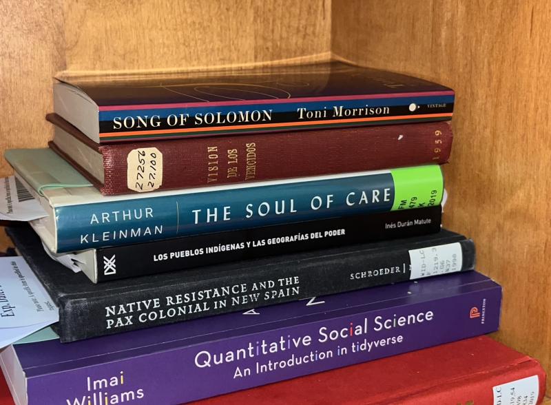 Library books 