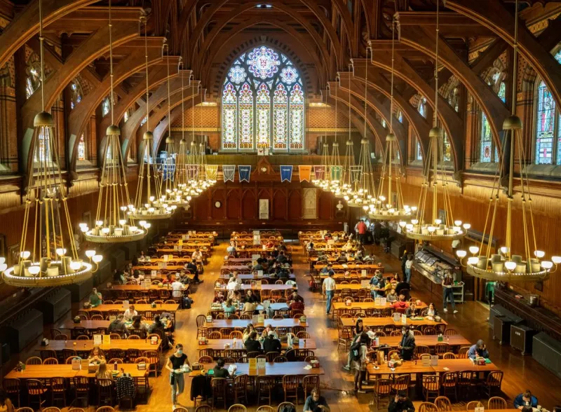 Picture of first-year dining hall Annenberg