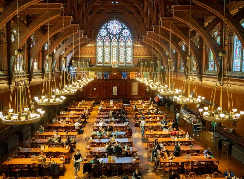 Picture of first-year dining hall Annenberg