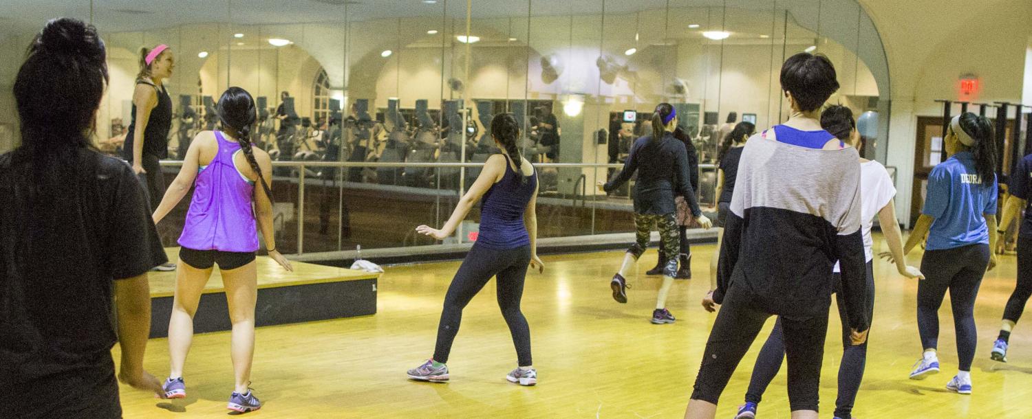 students in fitness class