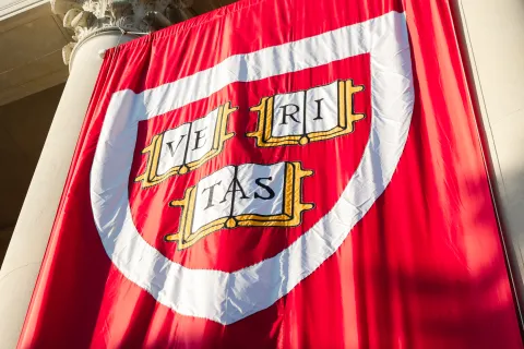 Harvard banner of Veritas shield