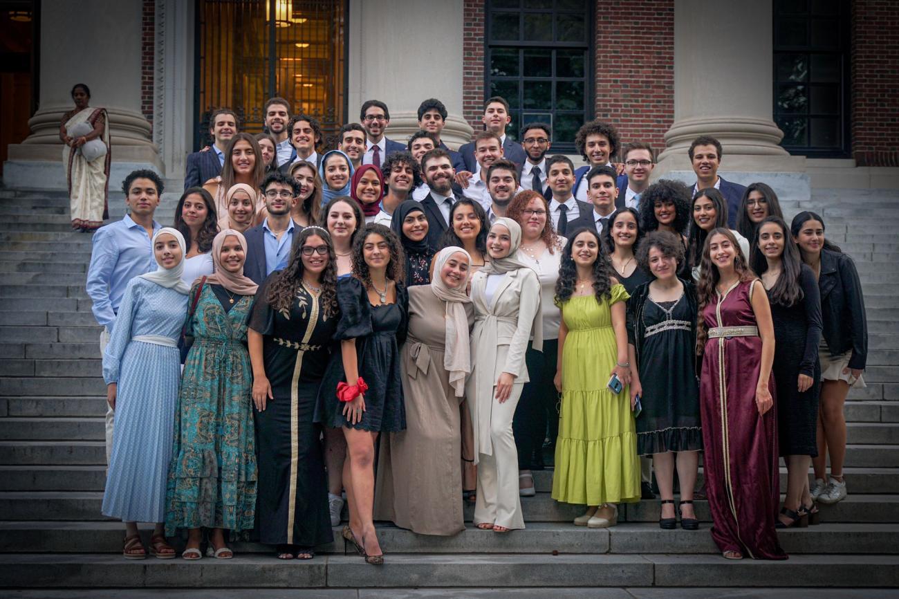 SAS group members posing for a photograph at Arab Convocation