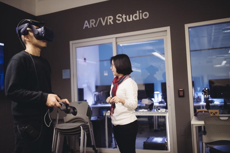 Student creating virtual reality game