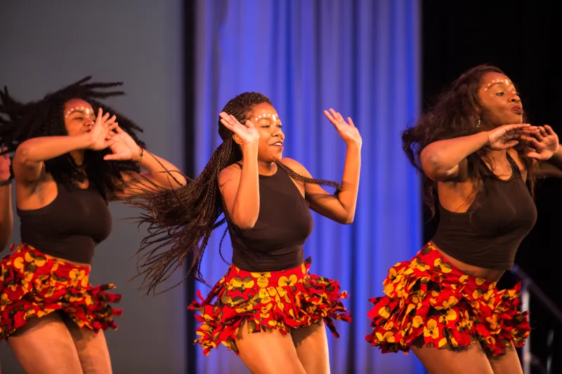 3 girls dancing - Omo Naija