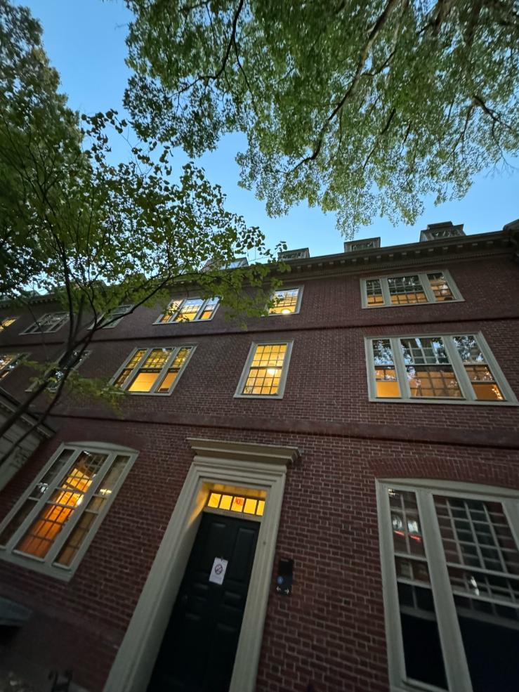 A picture of the outside of Entryway C of Straus Hall.