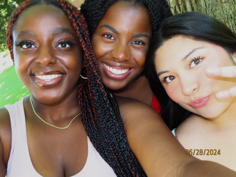 Me and 2 friends posing for a selfie.
