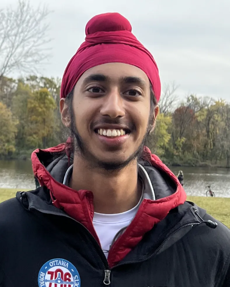 Image of Devinder