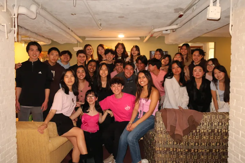 large friend group