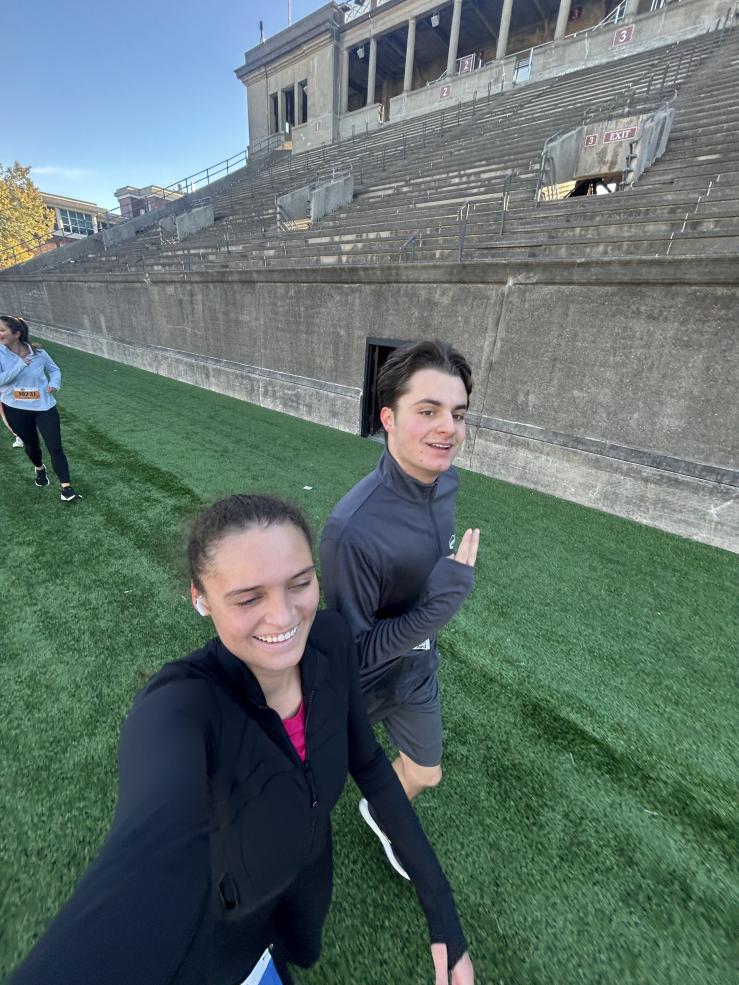 Secquoia and her fiancé running the race 