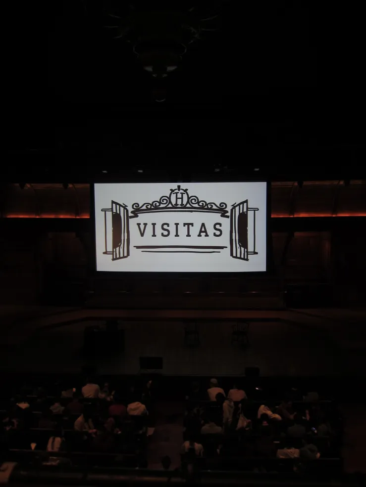 Visitas welcome ceremony