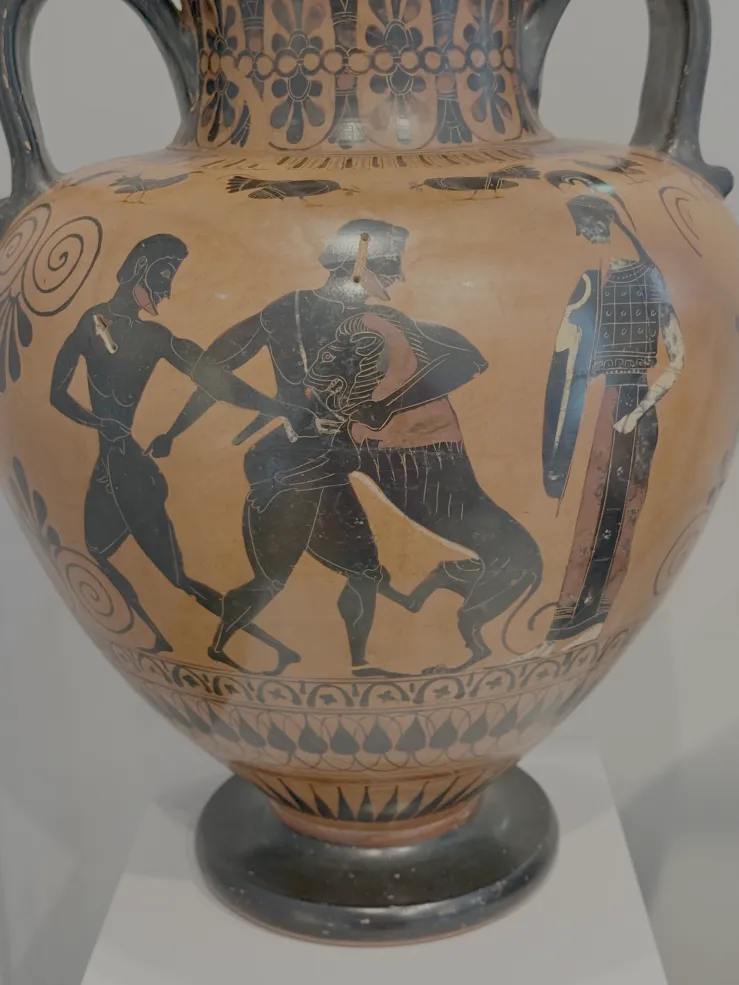 vase depicting Hercules slaying the Nemean Lion