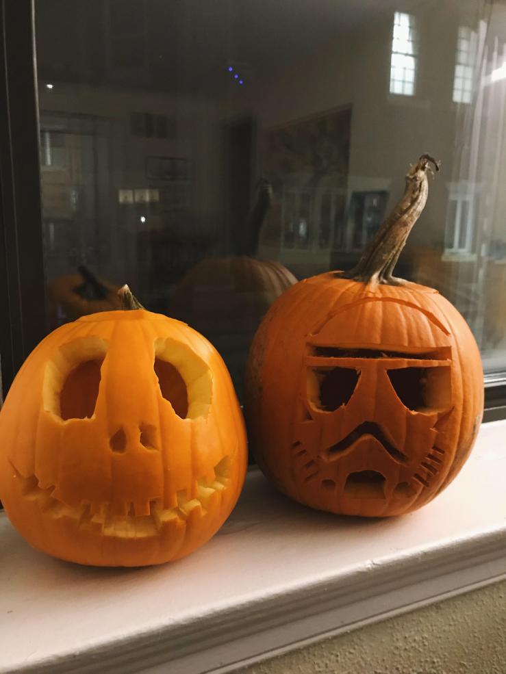 Two jack-o&#039;-lanterns.