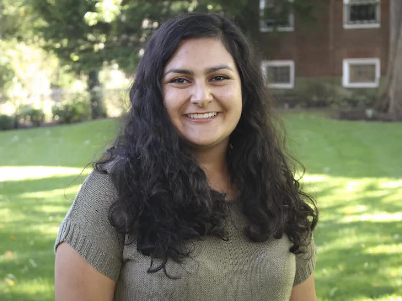 College student, Maria