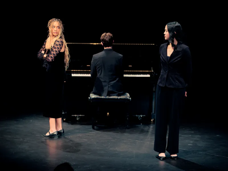 Gabby Medina ‘26 (left), Blake Hullinger ‘29 (center), and Alicia Chu ‘27 (right) at Farkas Hall. 