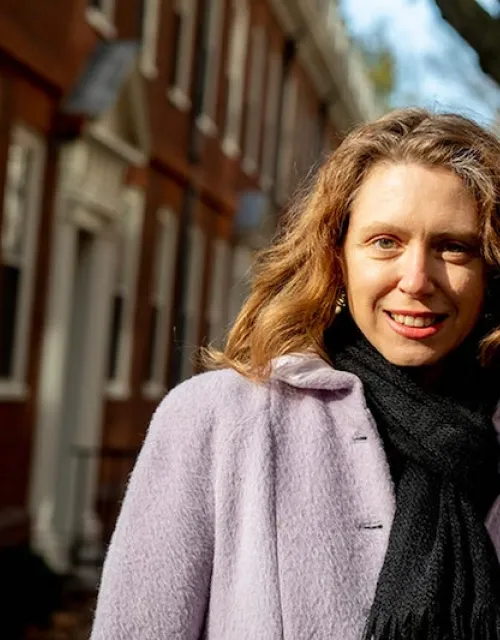 Irene Peirano Garrison teaches “Doing Things with Latin: Syntax and Stylistics.”