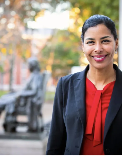 Sara Bleich portrait photo