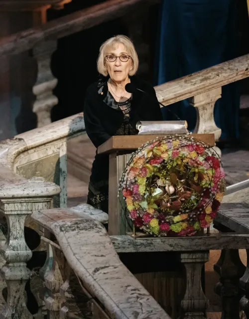 Claudia Goldin delivering her speech of thanks after receiving her Nobel Prize at the Stockholm Concert Hall.