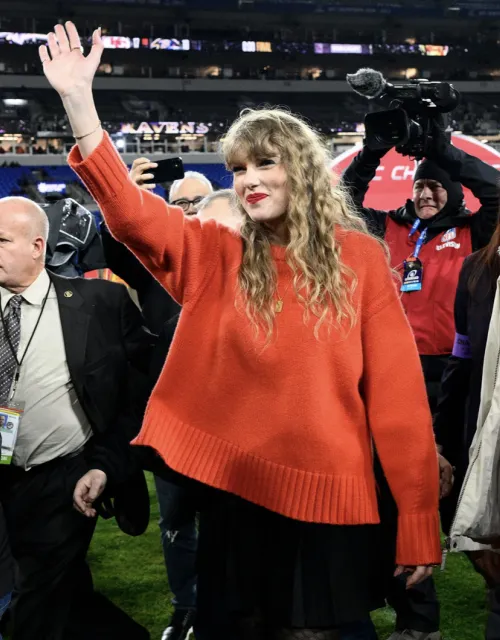Rumors say pop superstar Taylor Swift will soon encourage her fans to vote for President Biden in the November election.