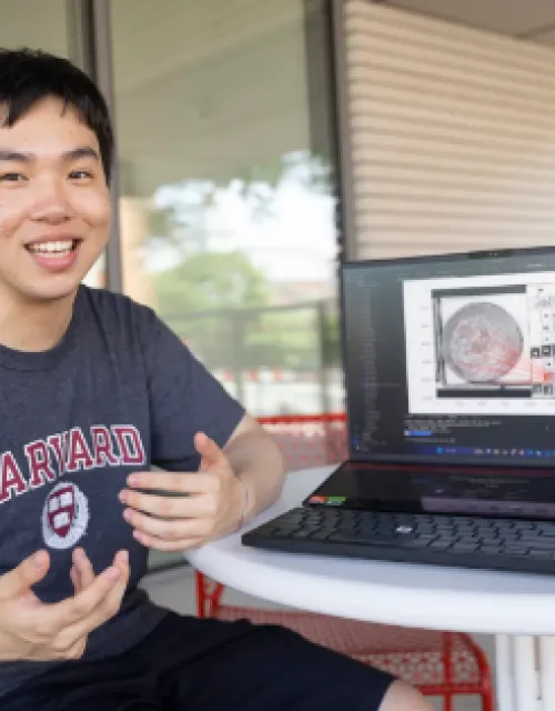 Puyuan “Alvin” Ye ’27