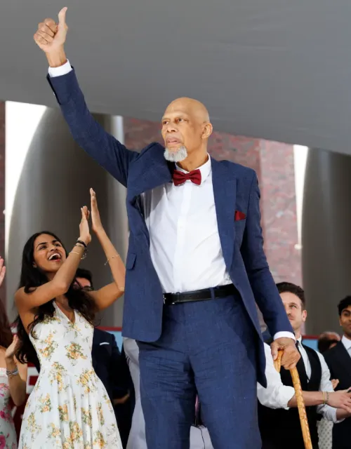 Kareem Abdul-Jabbar arrives onstage to address the Class of 2025.