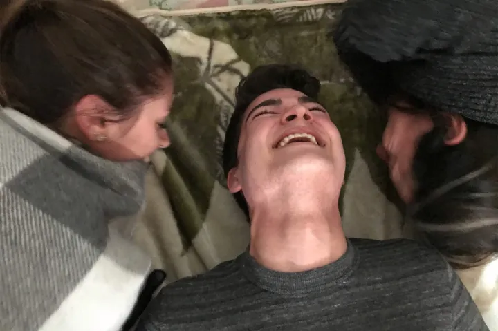 Certified yoga instructor Kevin Ballen '22 led a virtual laughter yoga class.