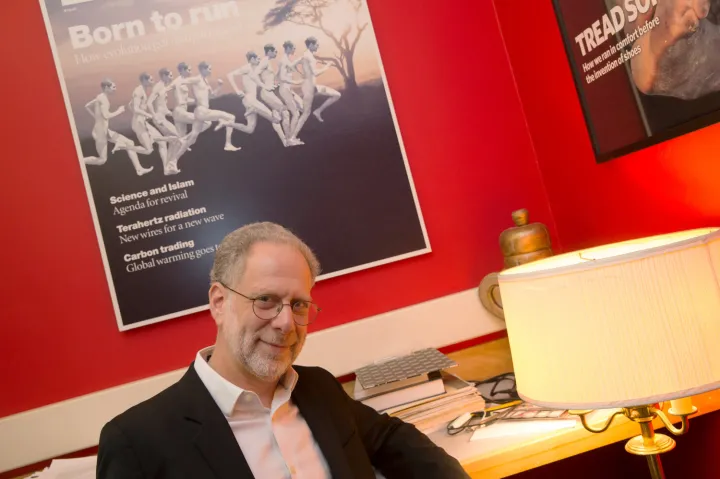 Harvard evolutionary biologist Daniel E. Lieberman looks at the way we use and abuse our feet. 