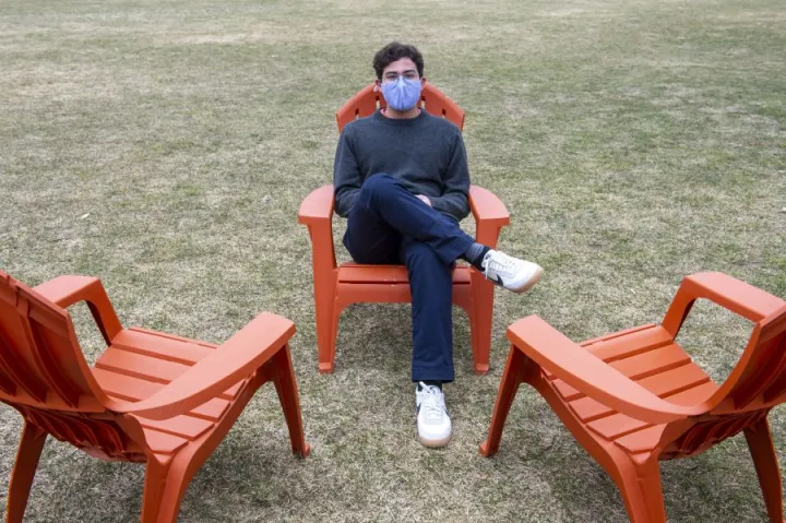 Andres Mendoza '23 has written a paper for his Expository Writing Class about how Harvard dealt with the 1918 Spanish Flu pandemic.