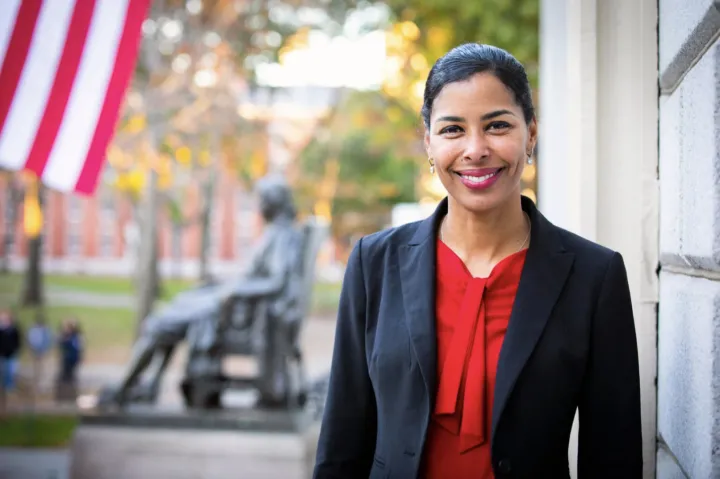 Sara Bleich portrait photo