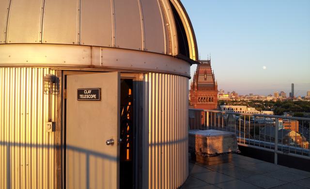 A massive dome on top of a room