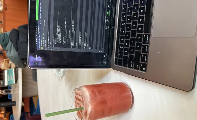 Learning to code in Python with a iced tea from Life Alive Cafe