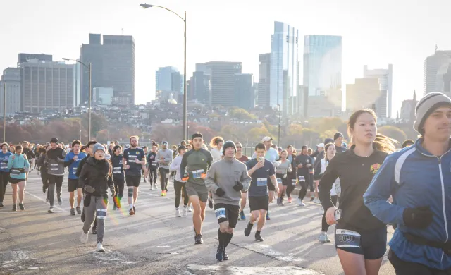 A picture of many runners (including the author, Ricky) running during the Cambridge Half Marathon.