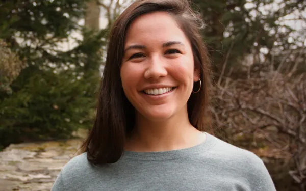 Headshot of Erin Aoyama '15