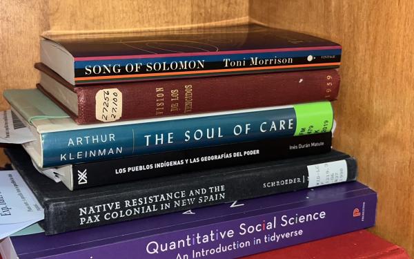 tips for college application process Library books