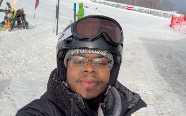 Inno's selfie photo, in horizontal orientation, while at the mountain base